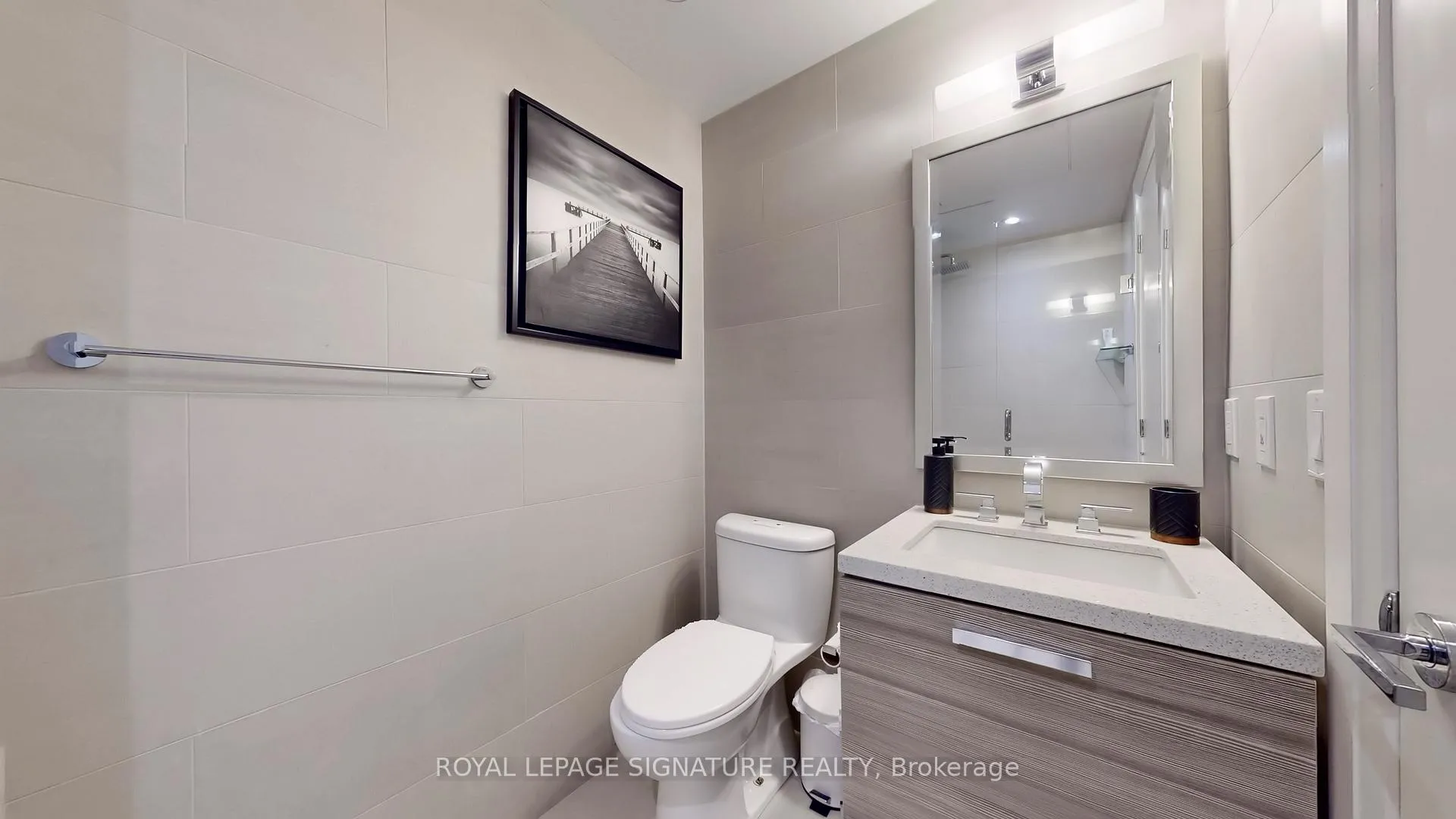 Photo 12 of Unit 1406, 224 King Street W, Toronto, Waterfront Communities — HOMEH