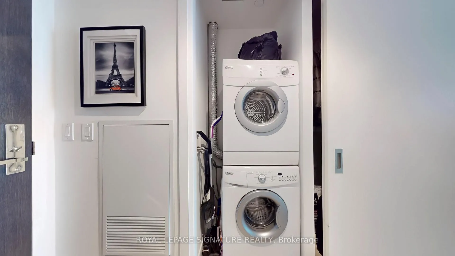 Photo 13 of Unit 1406, 224 King Street W, Toronto, Waterfront Communities — HOMEH