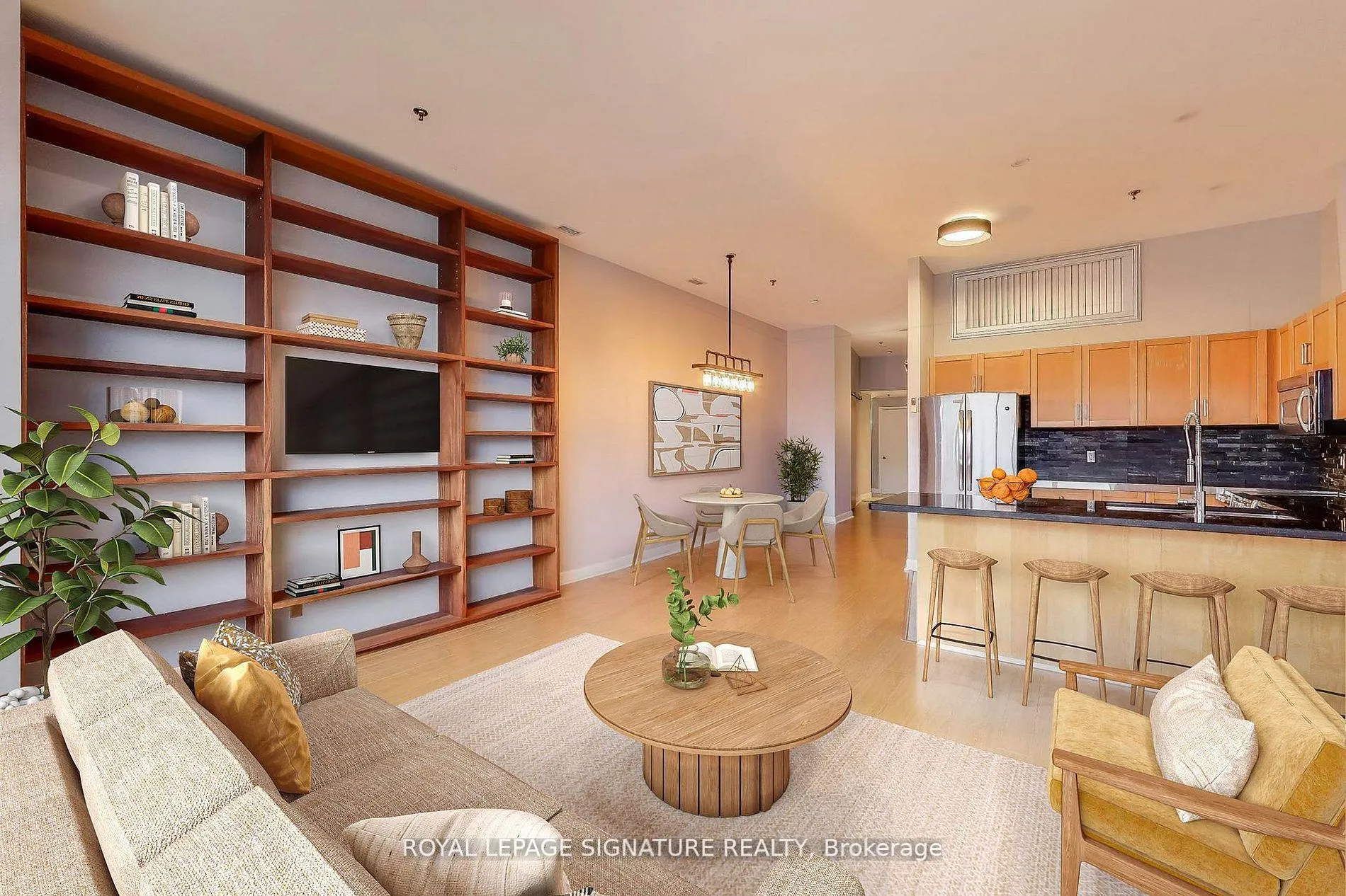Photo 2 of Unit 801, 700 King Street W, Toronto, Niagara — HOMEH