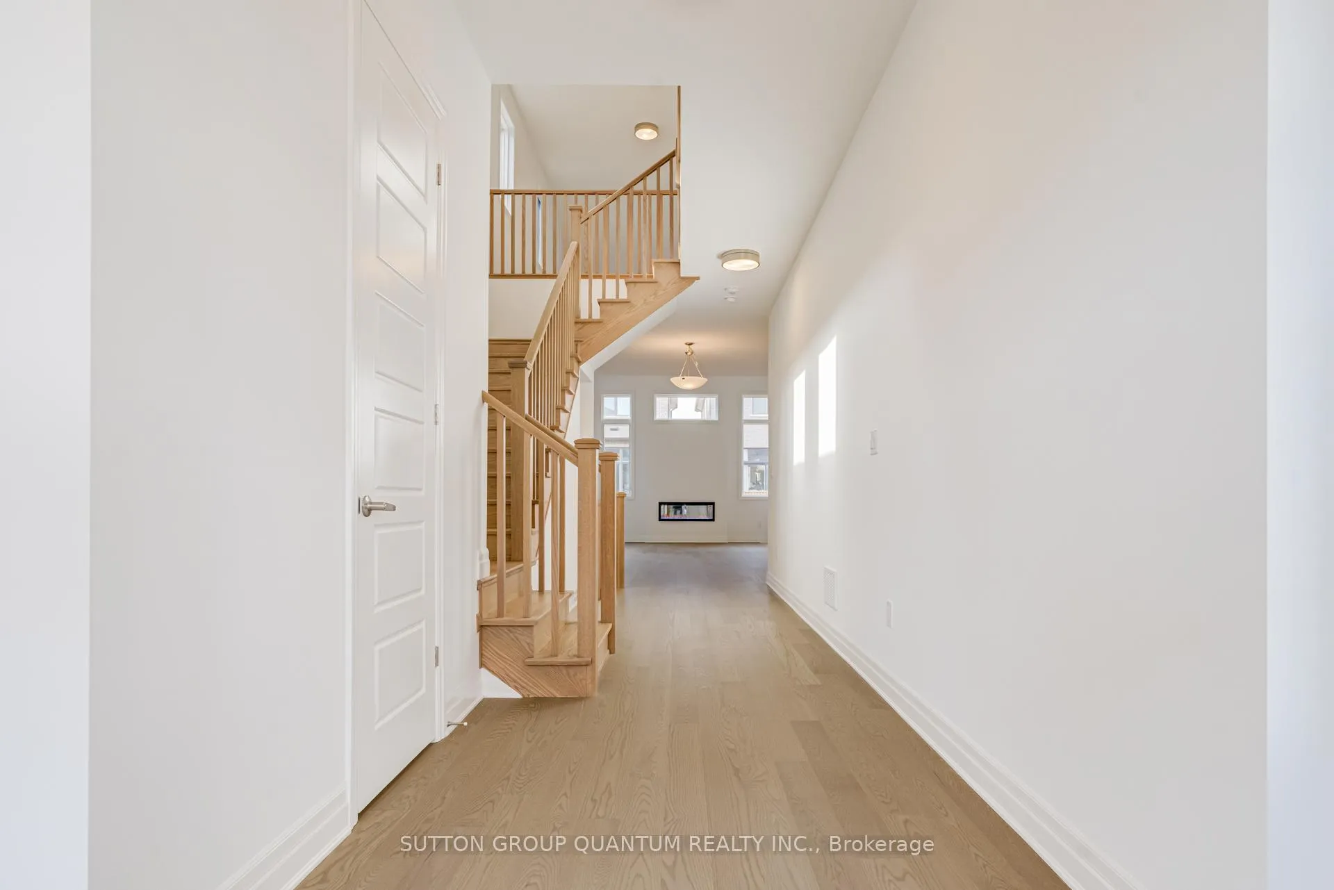 Photo 7 of 3306 Wolverine Path, Oakville, Joshua Meadows — HOMEH