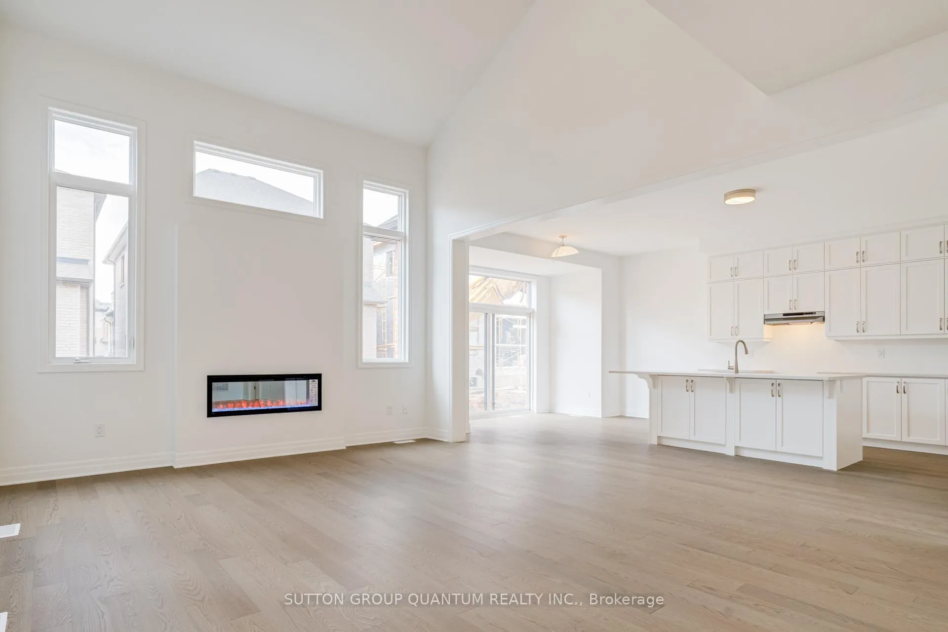 Photo 11 of 3306 Wolverine Path, Oakville, Joshua Meadows — HOMEH