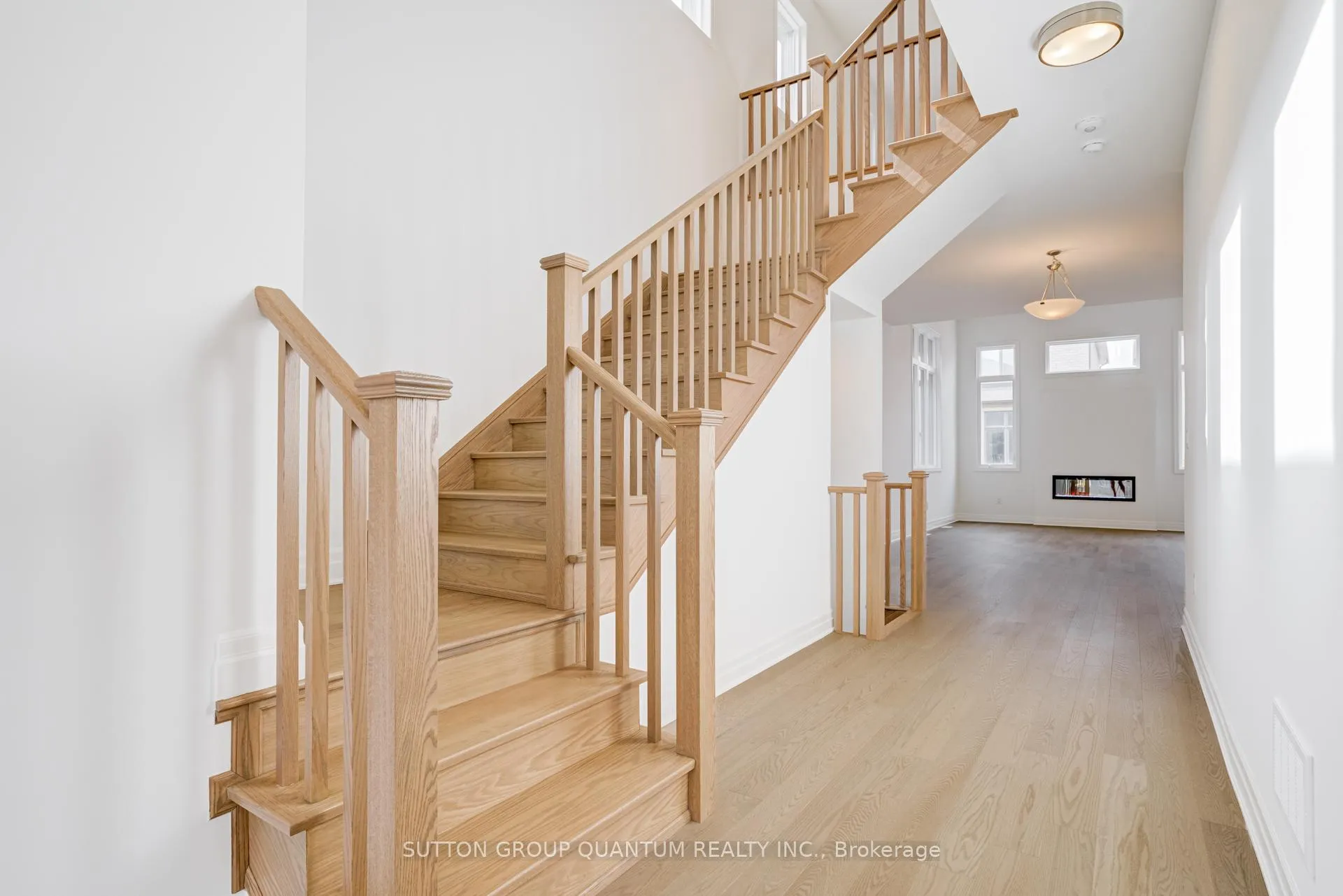 Photo 23 of 3306 Wolverine Path, Oakville, Joshua Meadows — HOMEH