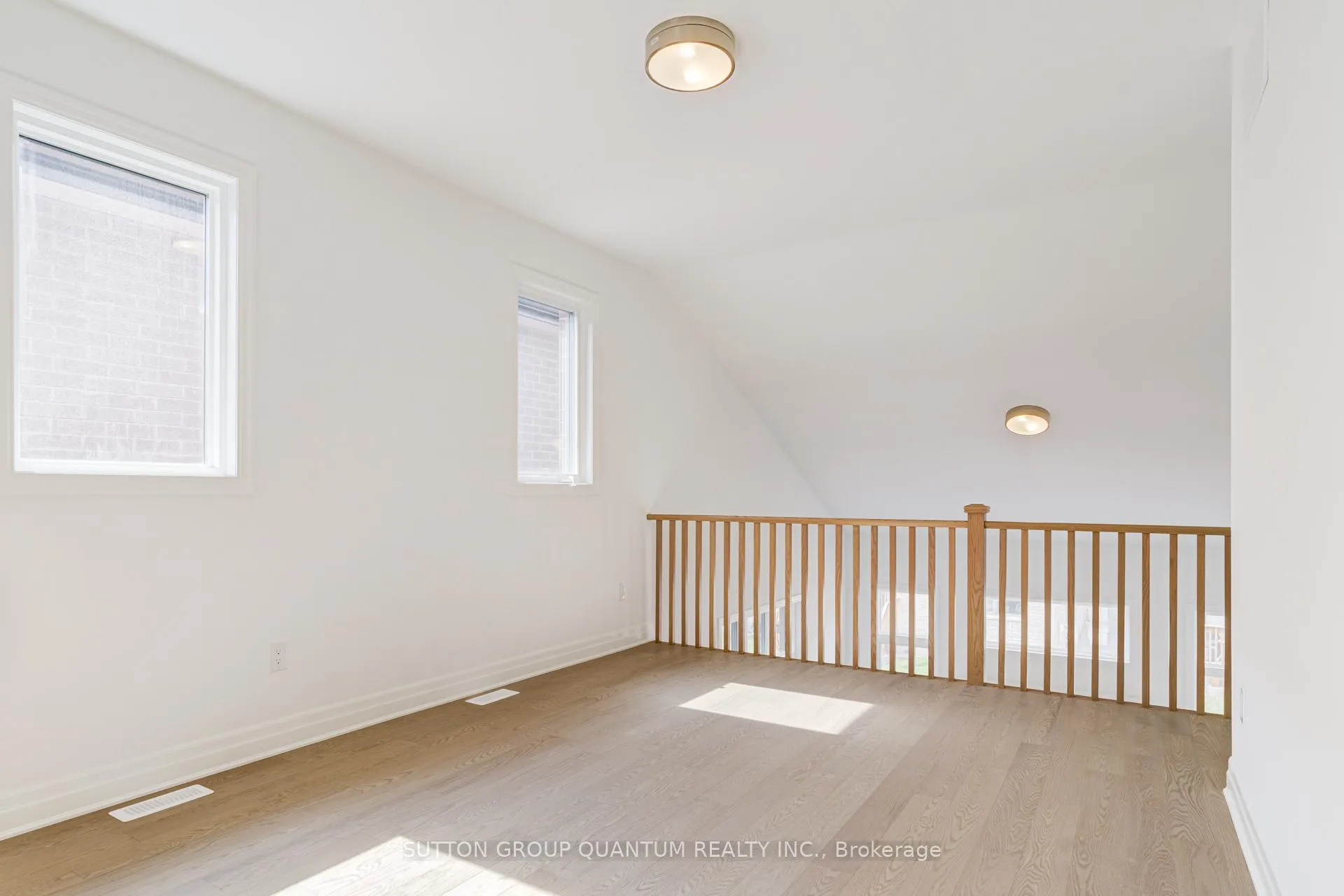 Photo 25 of 3306 Wolverine Path, Oakville, Joshua Meadows — HOMEH