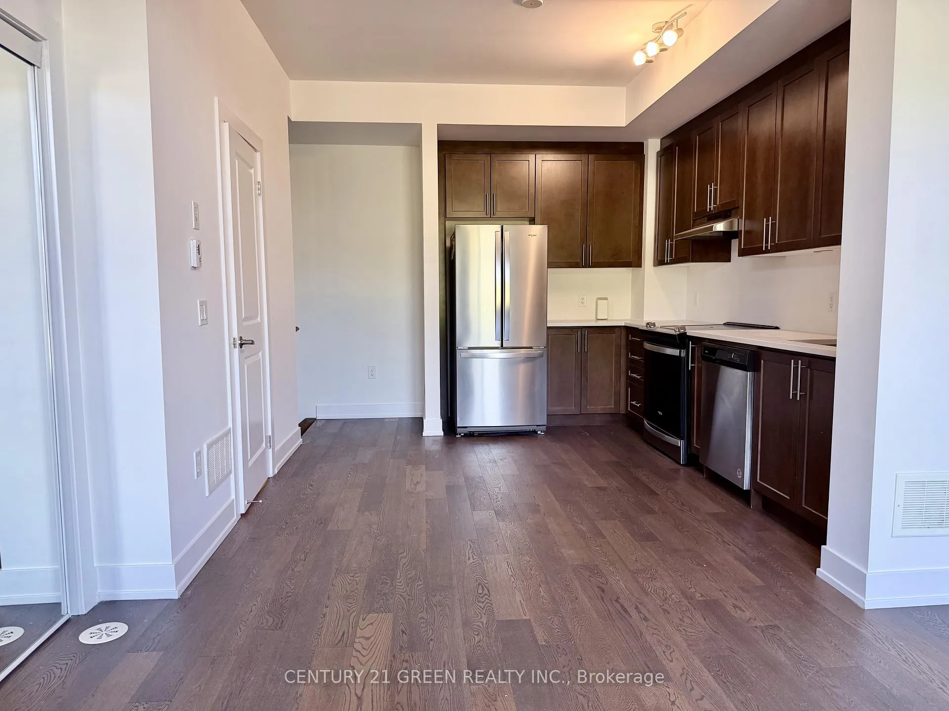 Photo 4 of Unit L115, 9560 Islington Avenue, Vaughan, Sonoma Heights — HOMEH