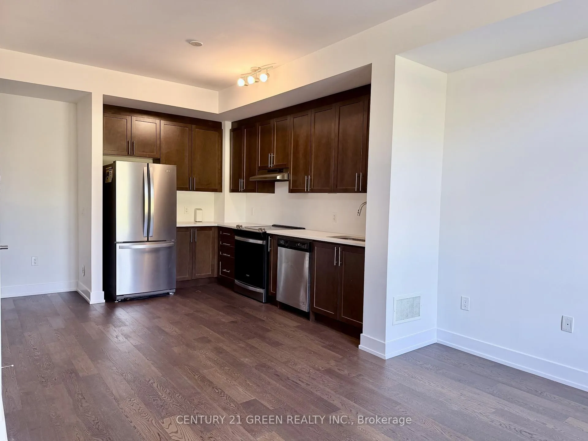 Photo 6 of Unit L115, 9560 Islington Avenue, Vaughan, Sonoma Heights — HOMEH