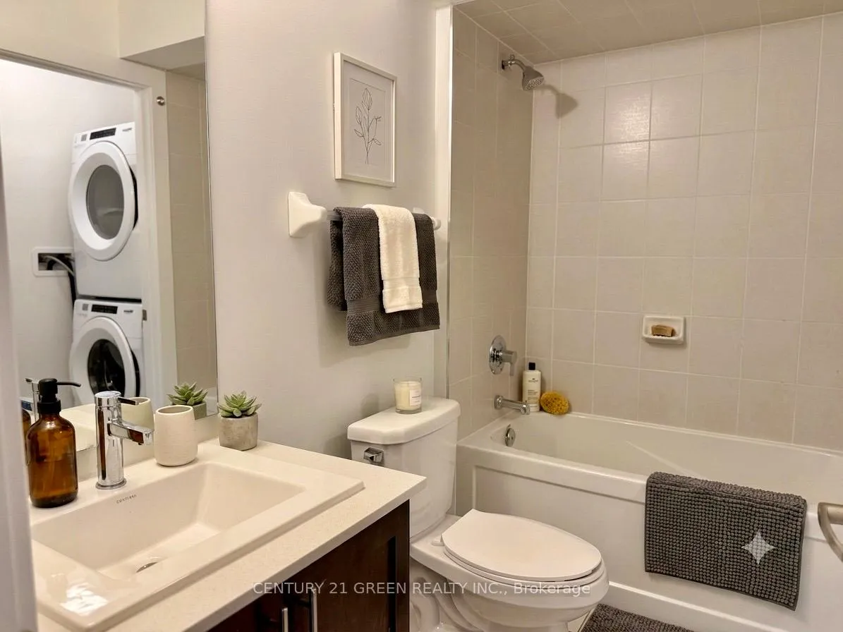 Photo 10 of Unit L115, 9560 Islington Avenue, Vaughan, Sonoma Heights — HOMEH