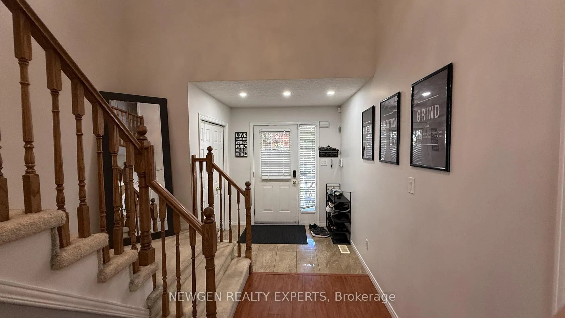 Photo 6 of 11 Berry Moss Street, Kitchener, Larentian West — HOMEH