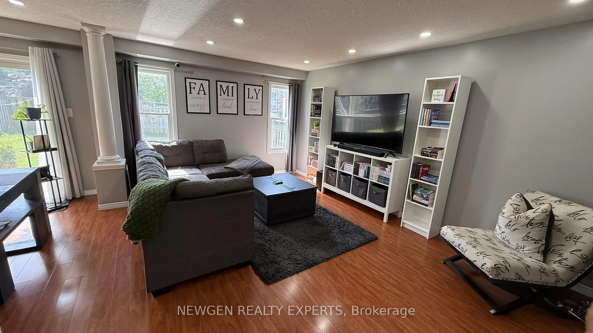 Photo 15 of 11 Berry Moss Street, Kitchener, Larentian West — HOMEH
