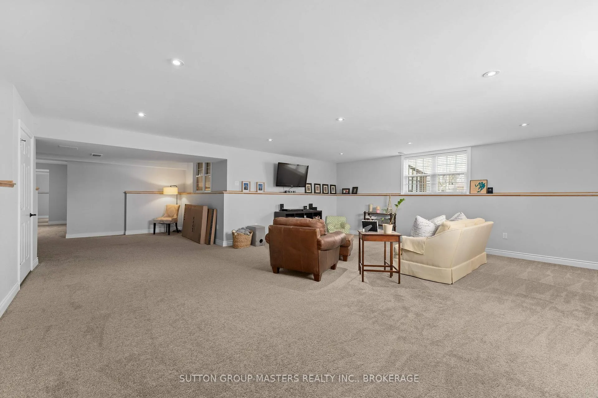 Photo 28 of 11 Dawson Drive, Gananoque, Gananoque — HOMEH