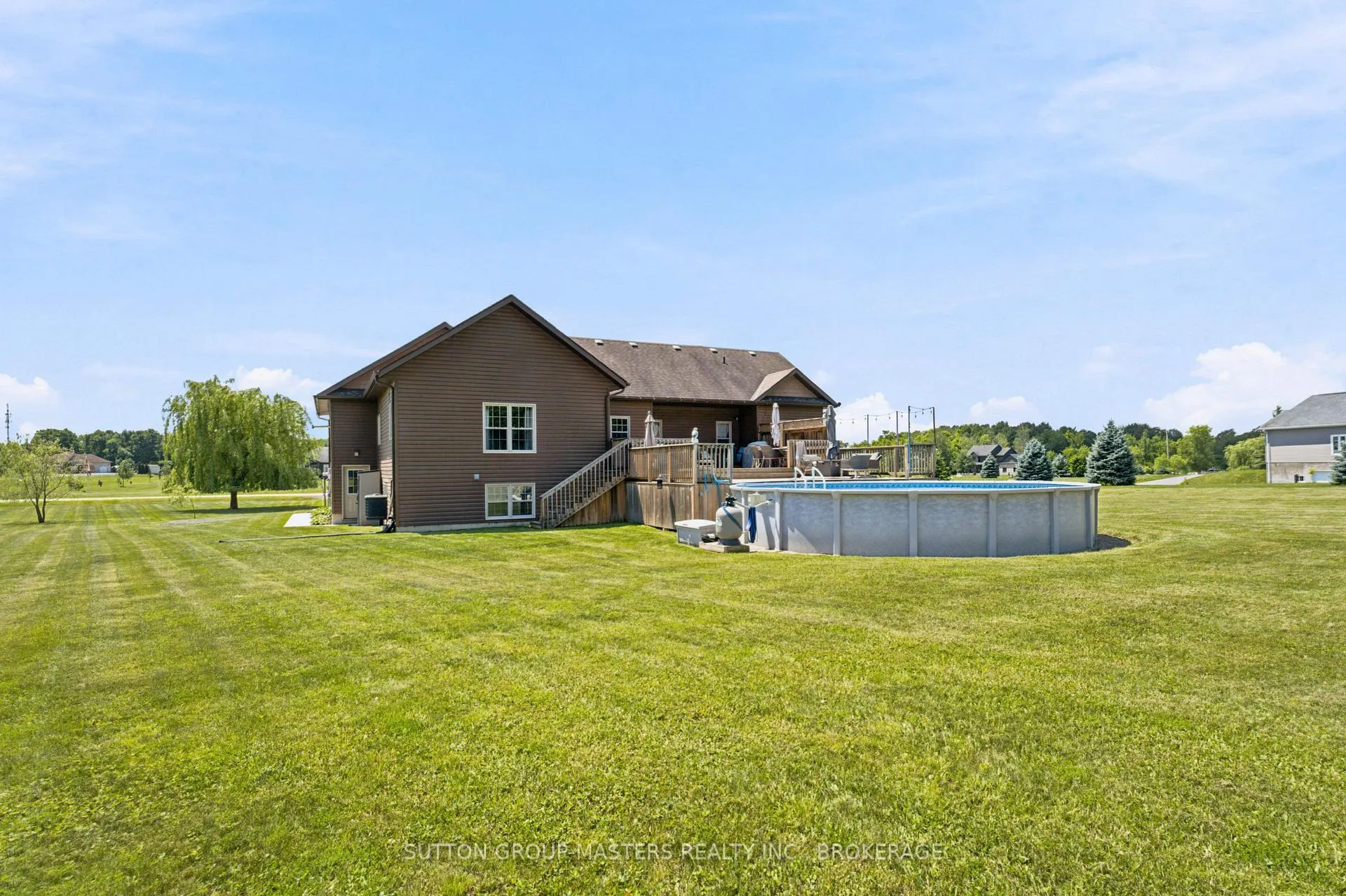 Photo 44 of 11 Dawson Drive, Gananoque, Gananoque — HOMEH