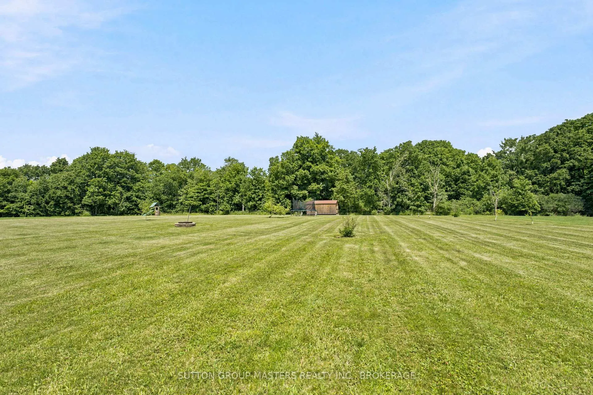 Photo 45 of 11 Dawson Drive, Gananoque, Gananoque — HOMEH