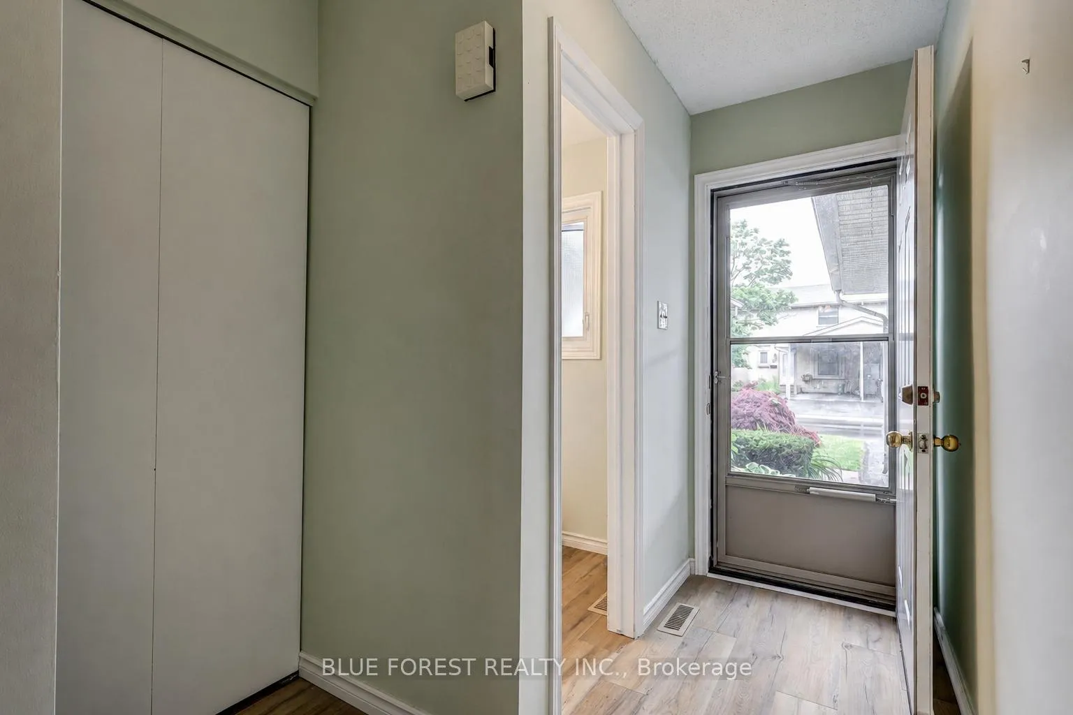Photo 3 of Unit 24, 25 Erica Crescent, London, South X — HOMEH