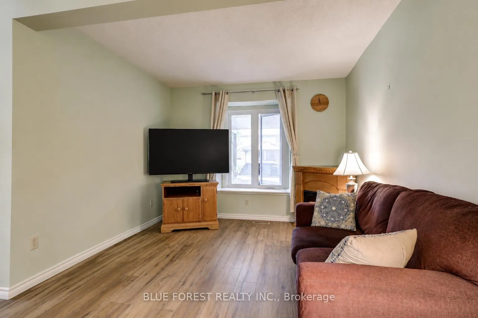 Photo 9 of Unit 24, 25 Erica Crescent, London, South X — HOMEH
