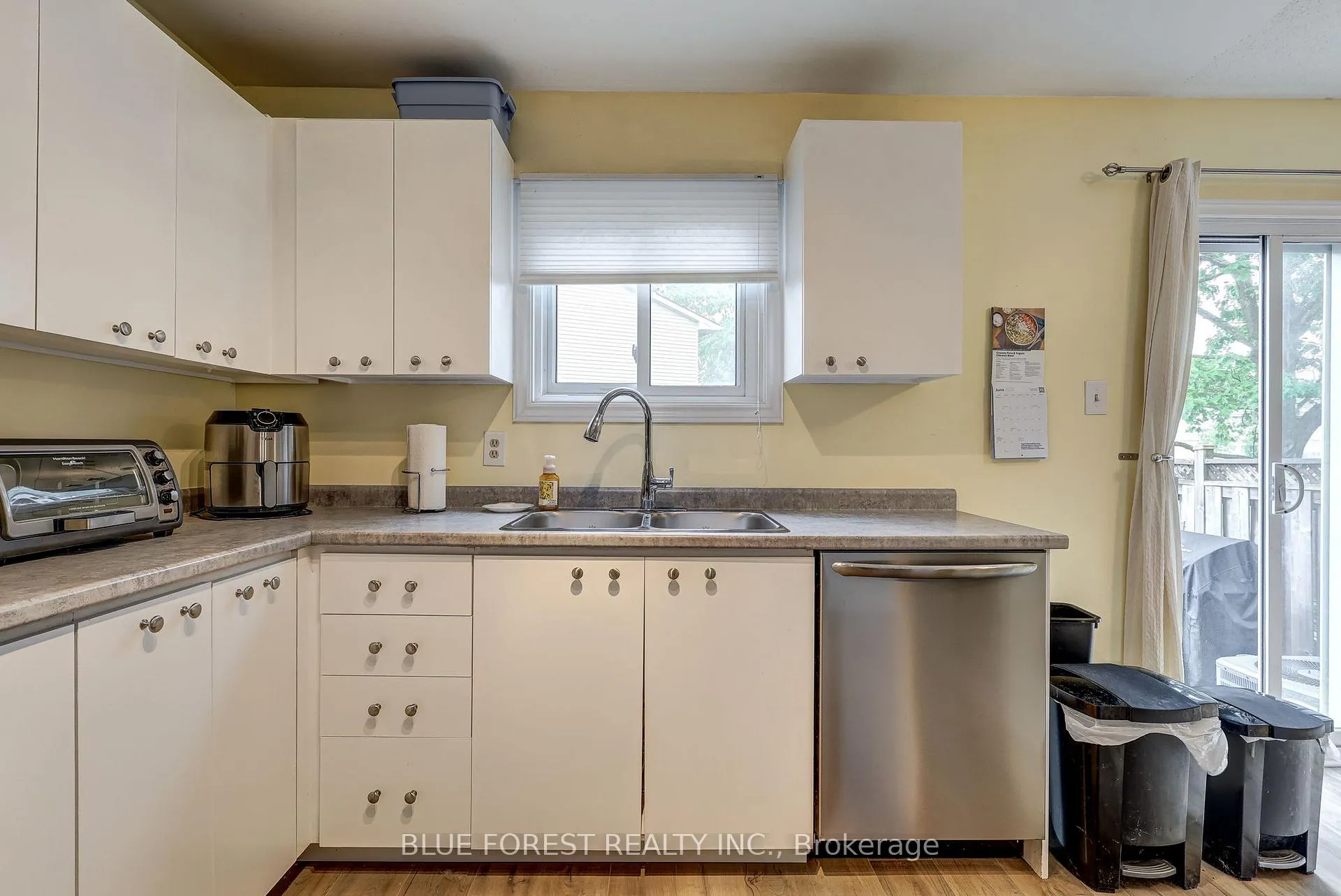 Photo 17 of Unit 24, 25 Erica Crescent, London, South X — HOMEH