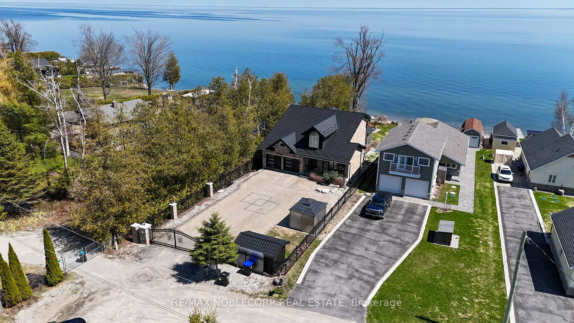 Photo 6 of 15 Palm Beach Road, Oro-Medonte, Rural Oro-Medonte — HOMEH