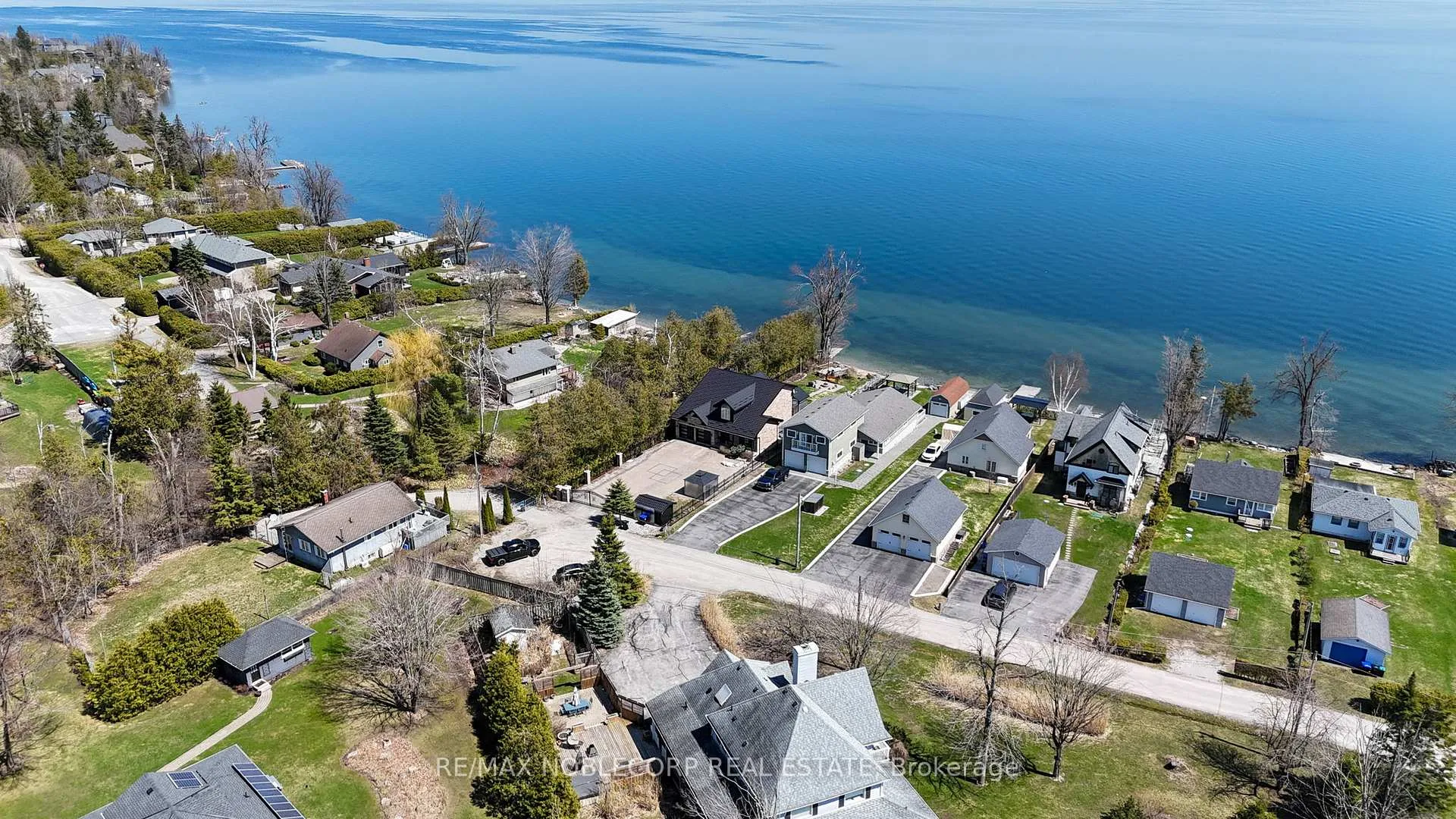Photo 7 of 15 Palm Beach Road, Oro-Medonte, Rural Oro-Medonte — HOMEH
