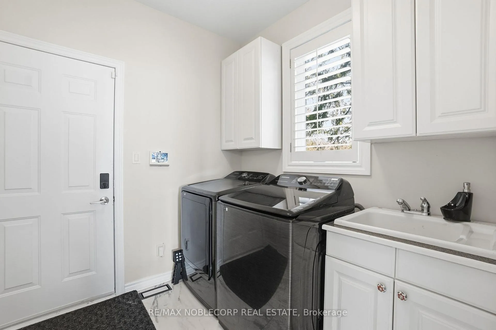 Photo 26 of 15 Palm Beach Road, Oro-Medonte, Rural Oro-Medonte — HOMEH