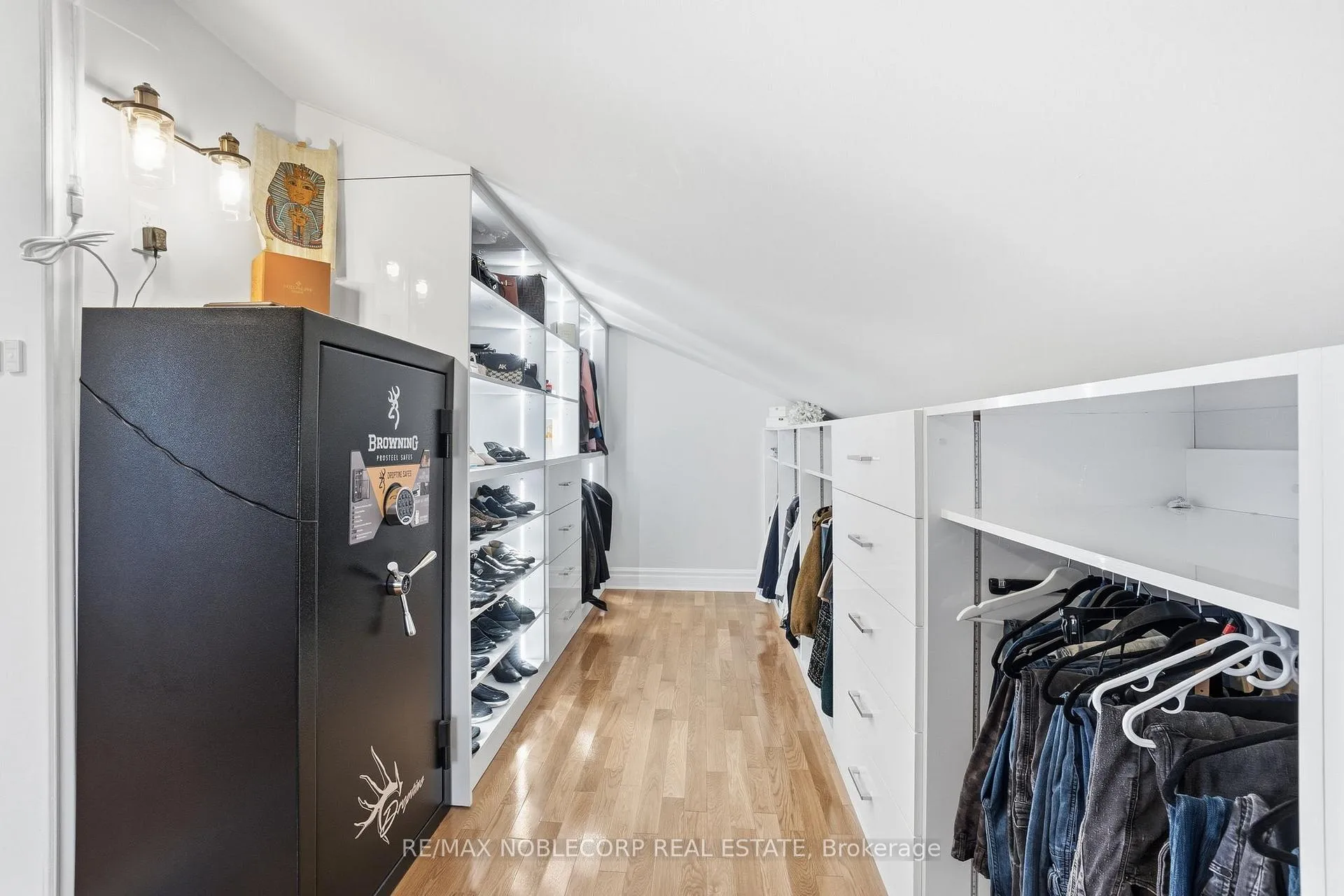 Photo 31 of 15 Palm Beach Road, Oro-Medonte, Rural Oro-Medonte — HOMEH