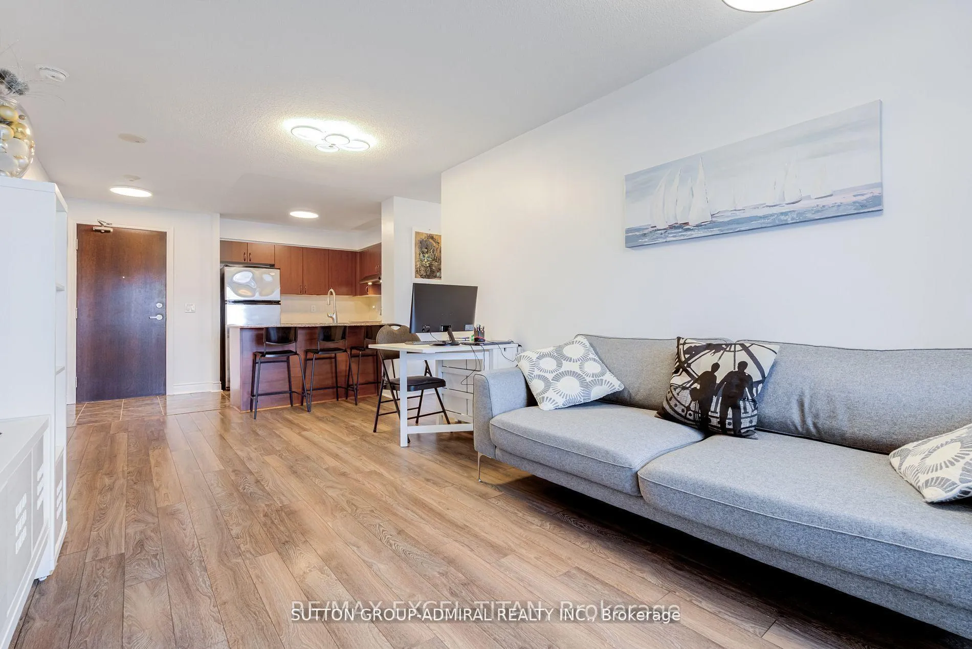 Photo 8 of Unit 908, 7 North Park Road, Vaughan, Beverley Glen — HOMEH