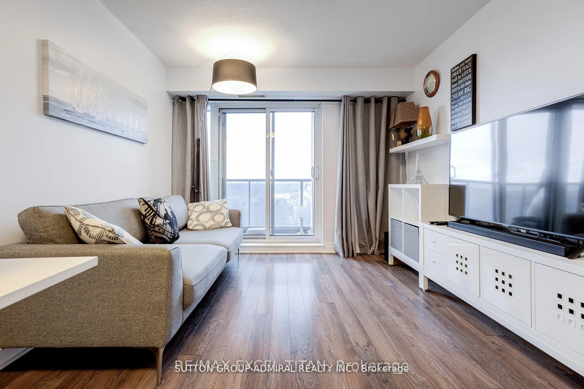 Photo 9 of Unit 908, 7 North Park Road, Vaughan, Beverley Glen — HOMEH