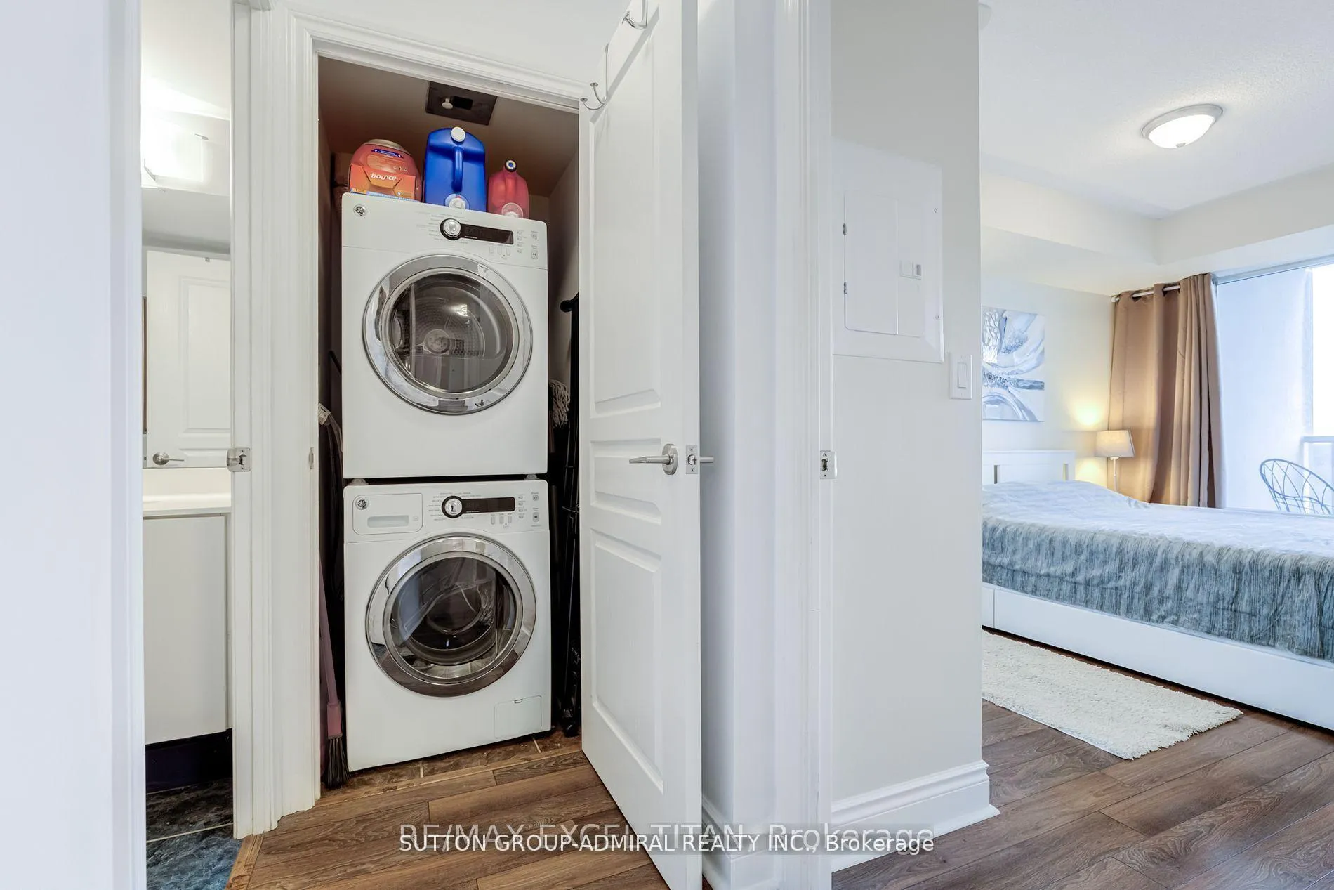 Photo 16 of Unit 908, 7 North Park Road, Vaughan, Beverley Glen — HOMEH