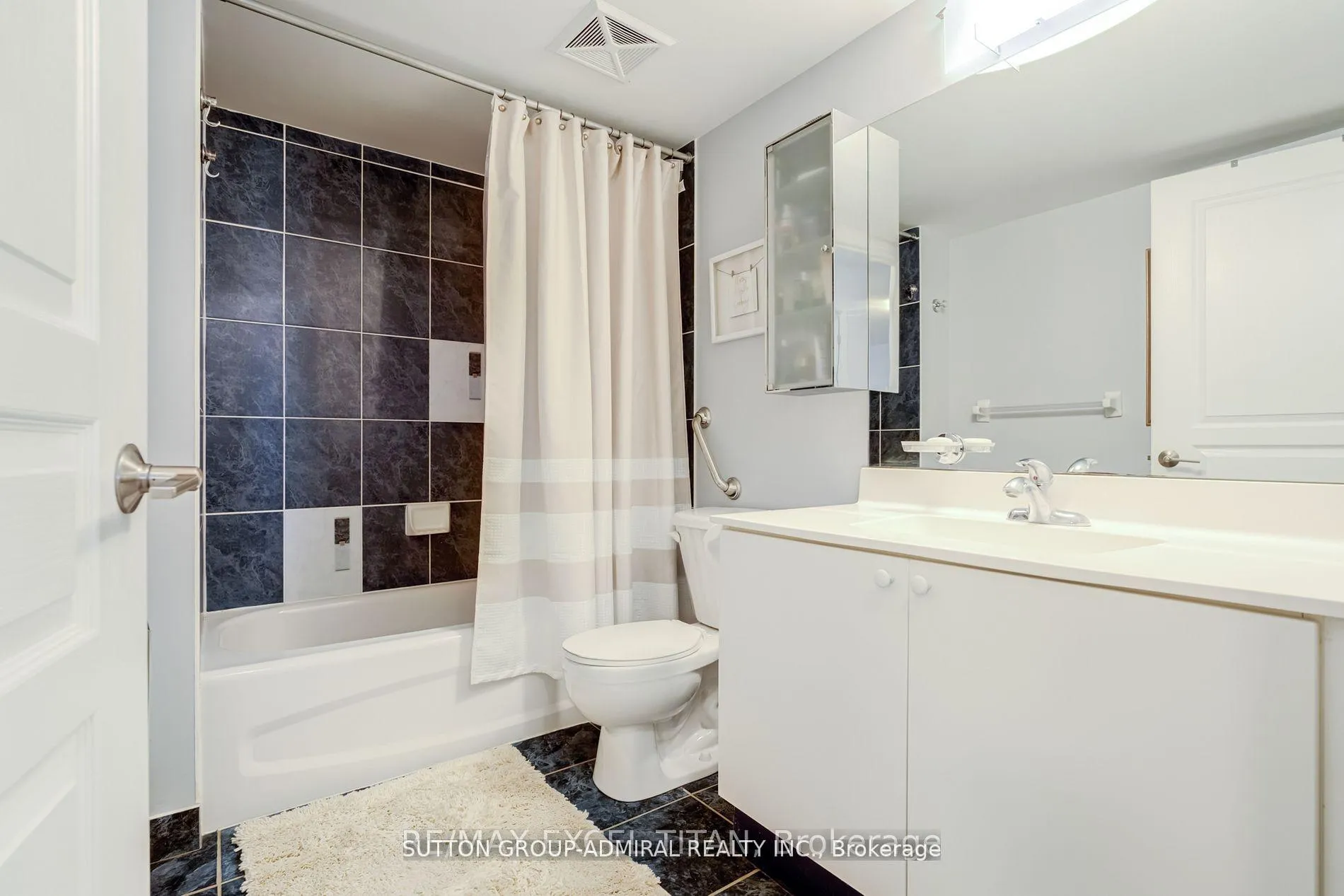 Photo 20 of Unit 908, 7 North Park Road, Vaughan, Beverley Glen — HOMEH