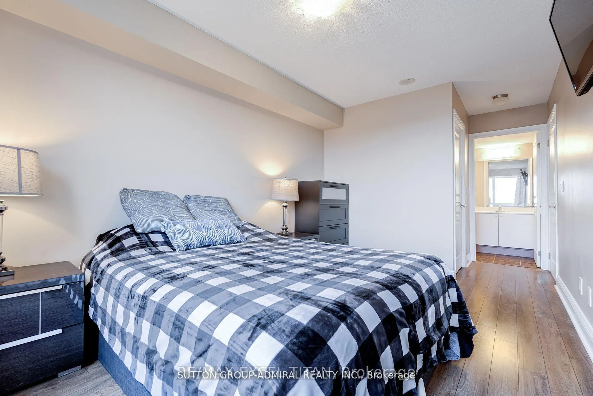 Photo 22 of Unit 908, 7 North Park Road, Vaughan, Beverley Glen — HOMEH