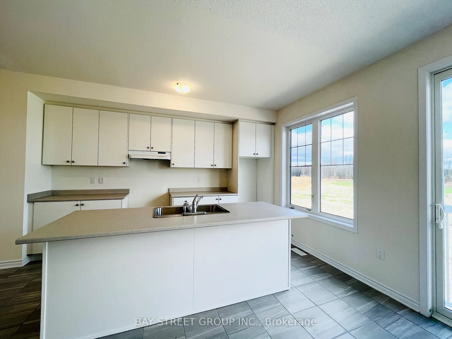 Photo 20 of 78 Sandhill Crane Drive, Wasaga Beach — HOMEH