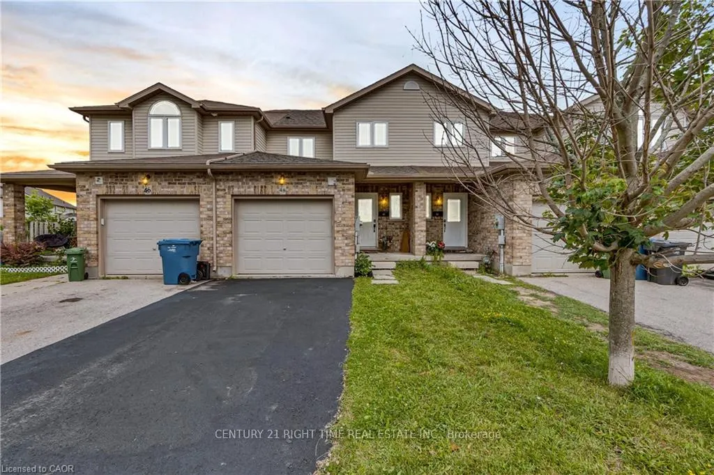 Photo 2 of 48 Clough Crescent, Guelph, Pineridge/Westminster Woods — HOMEH