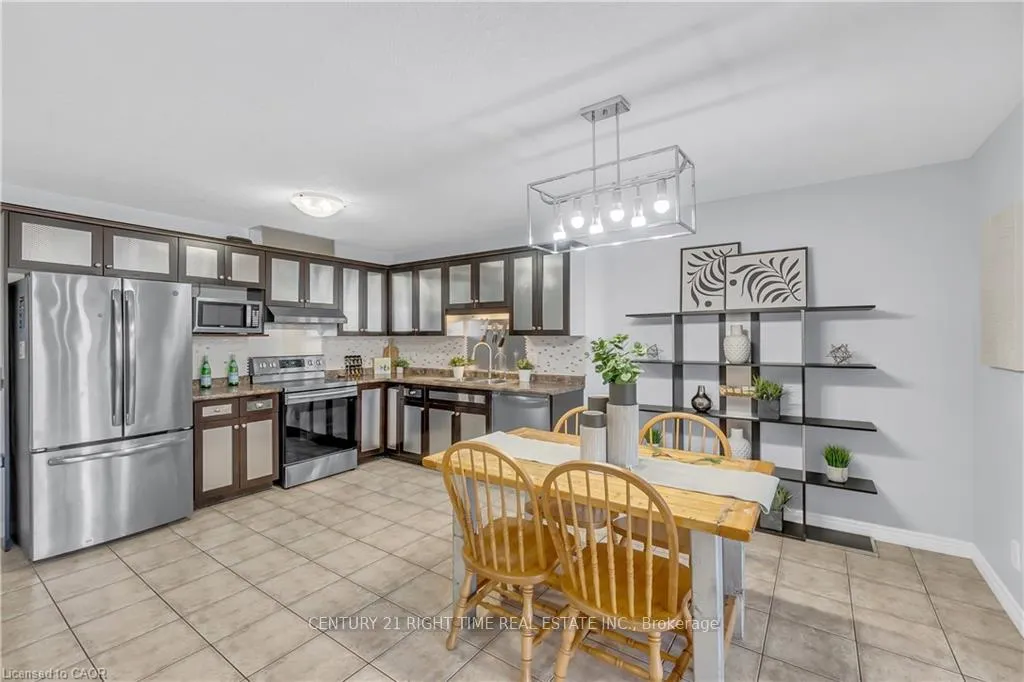 Photo 11 of 48 Clough Crescent, Guelph, Pineridge/Westminster Woods — HOMEH