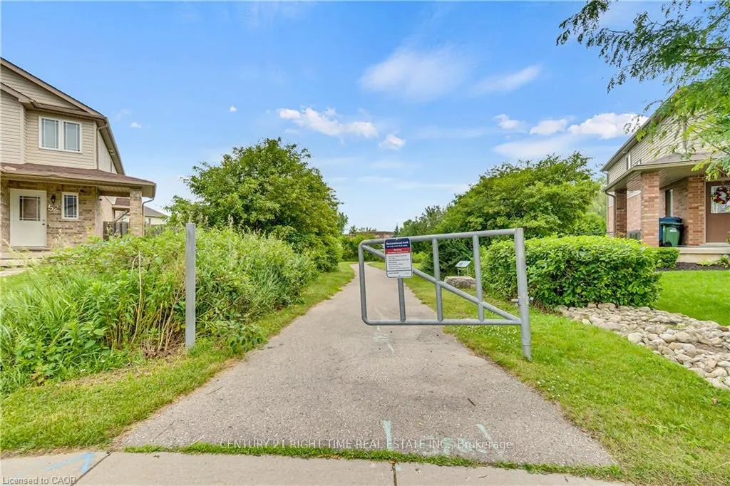 Photo 35 of 48 Clough Crescent, Guelph, Pineridge/Westminster Woods — HOMEH