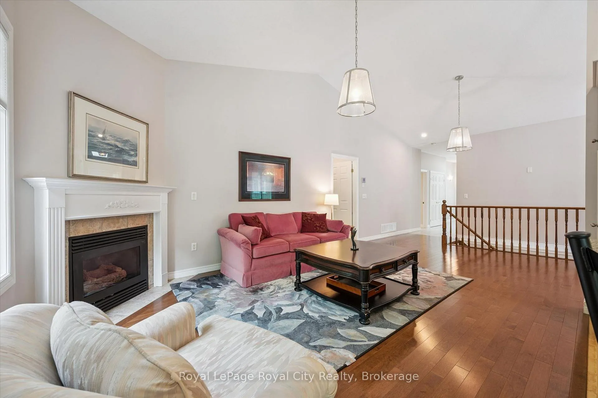 Photo 9 of 17 Fairway Lane, Guelph, Riverside Park — HOMEH