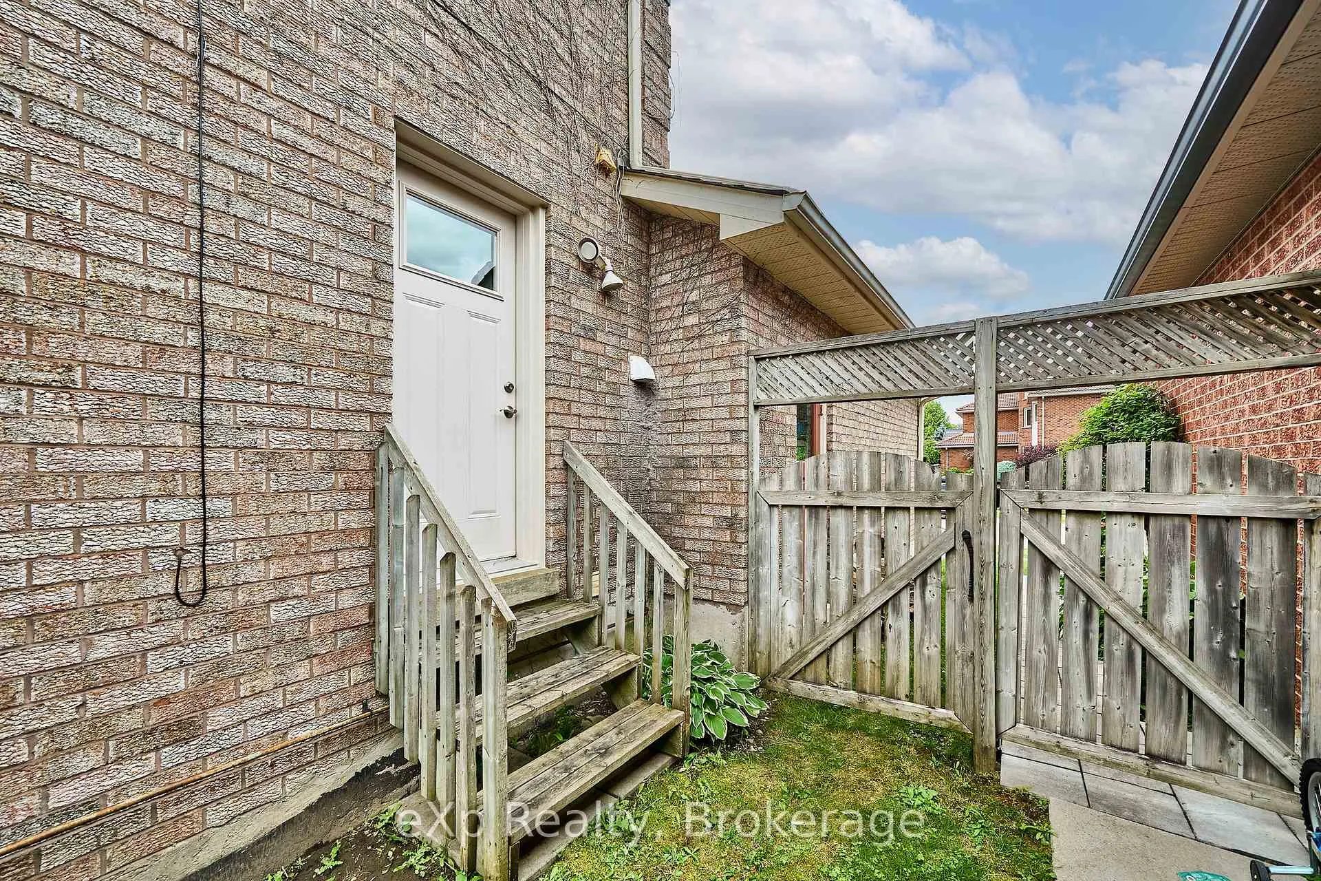 Photo 9 of 43 Forest Heights Street, Whitby, Pringle Creek — HOMEH