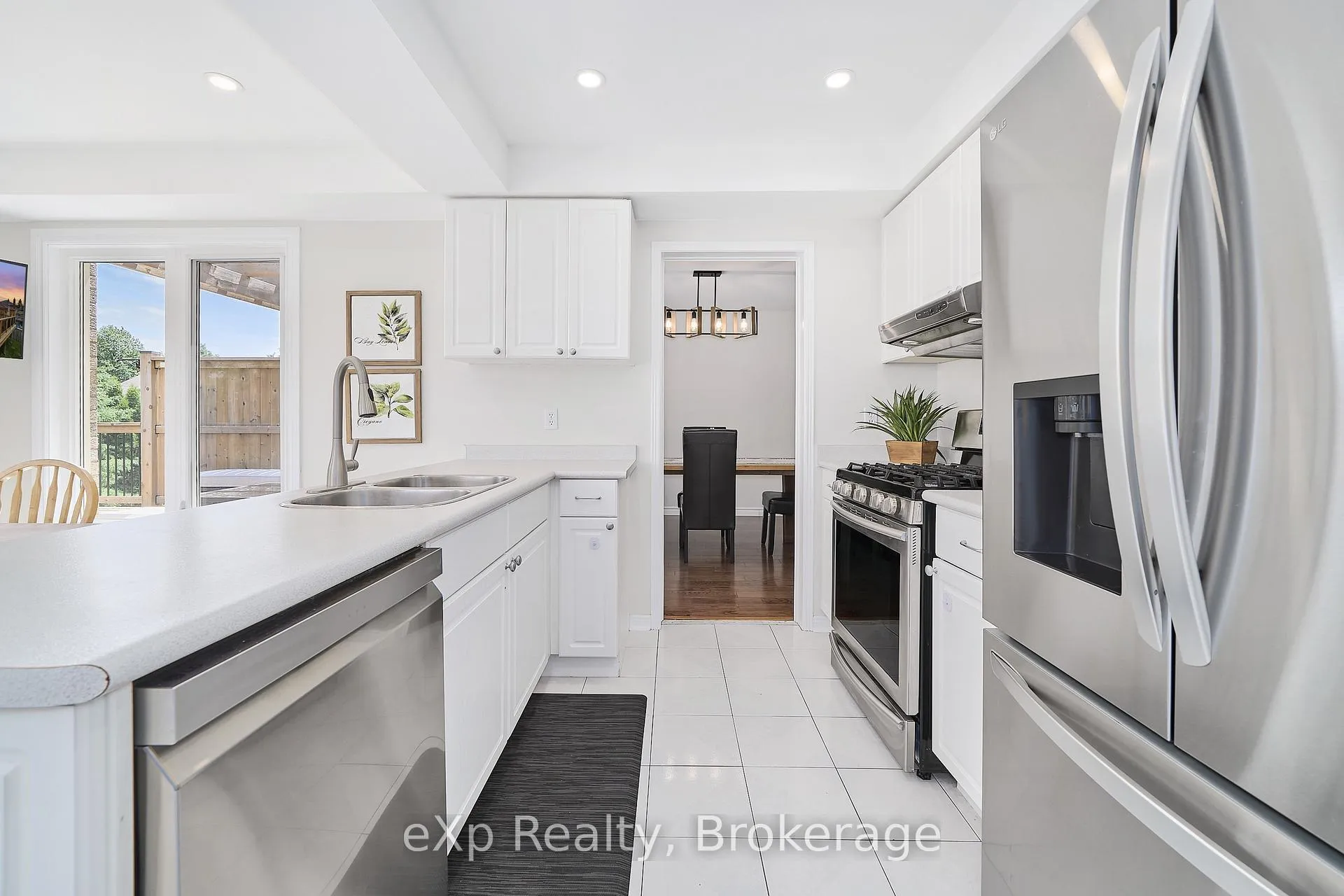 Photo 18 of 43 Forest Heights Street, Whitby, Pringle Creek — HOMEH