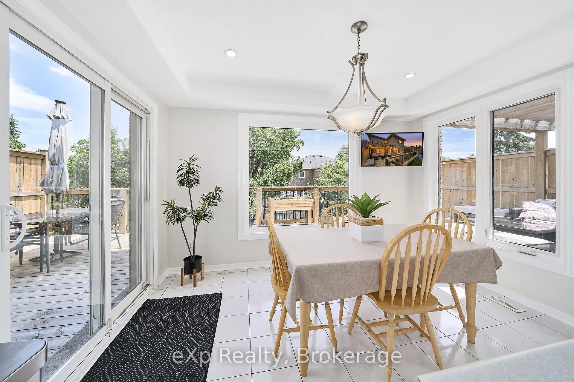 Photo 23 of 43 Forest Heights Street, Whitby, Pringle Creek — HOMEH