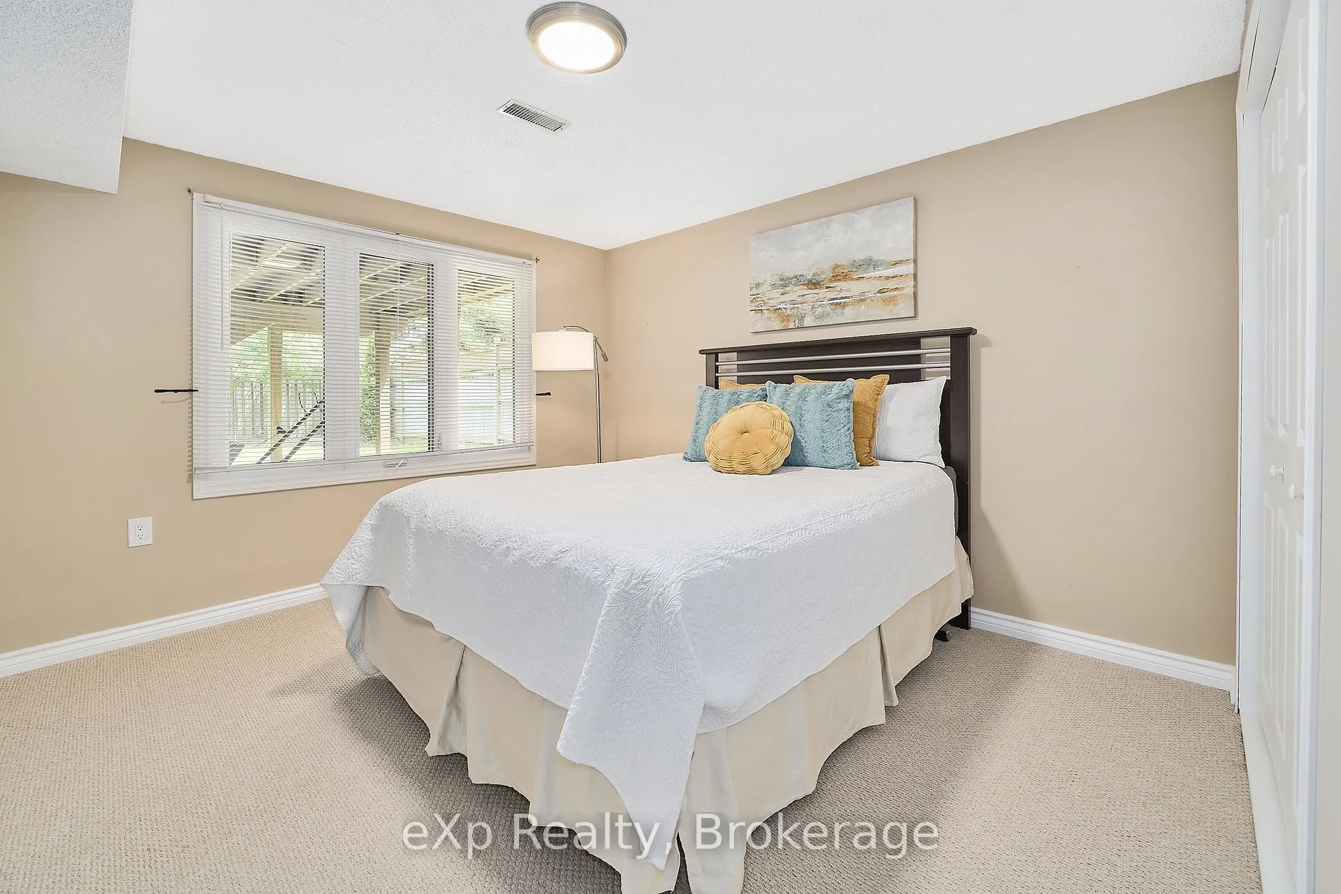Photo 33 of 43 Forest Heights Street, Whitby, Pringle Creek — HOMEH