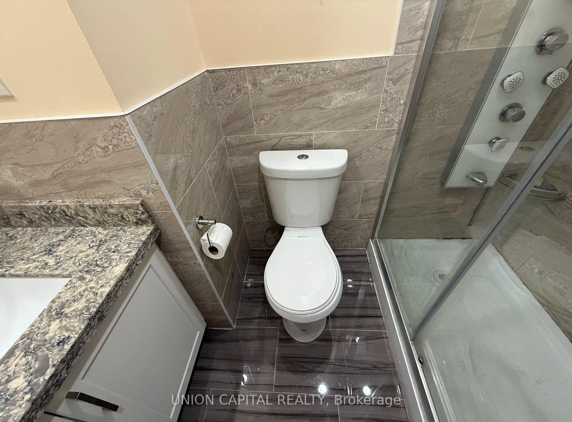 Photo 13 of 114 Timbers Circle, Markham, Milliken Mills East — HOMEH