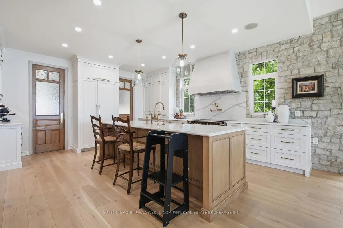 Photo 11 of 71649 Old Cedar Bank Lane, Bluewater, Hay — HOMEH