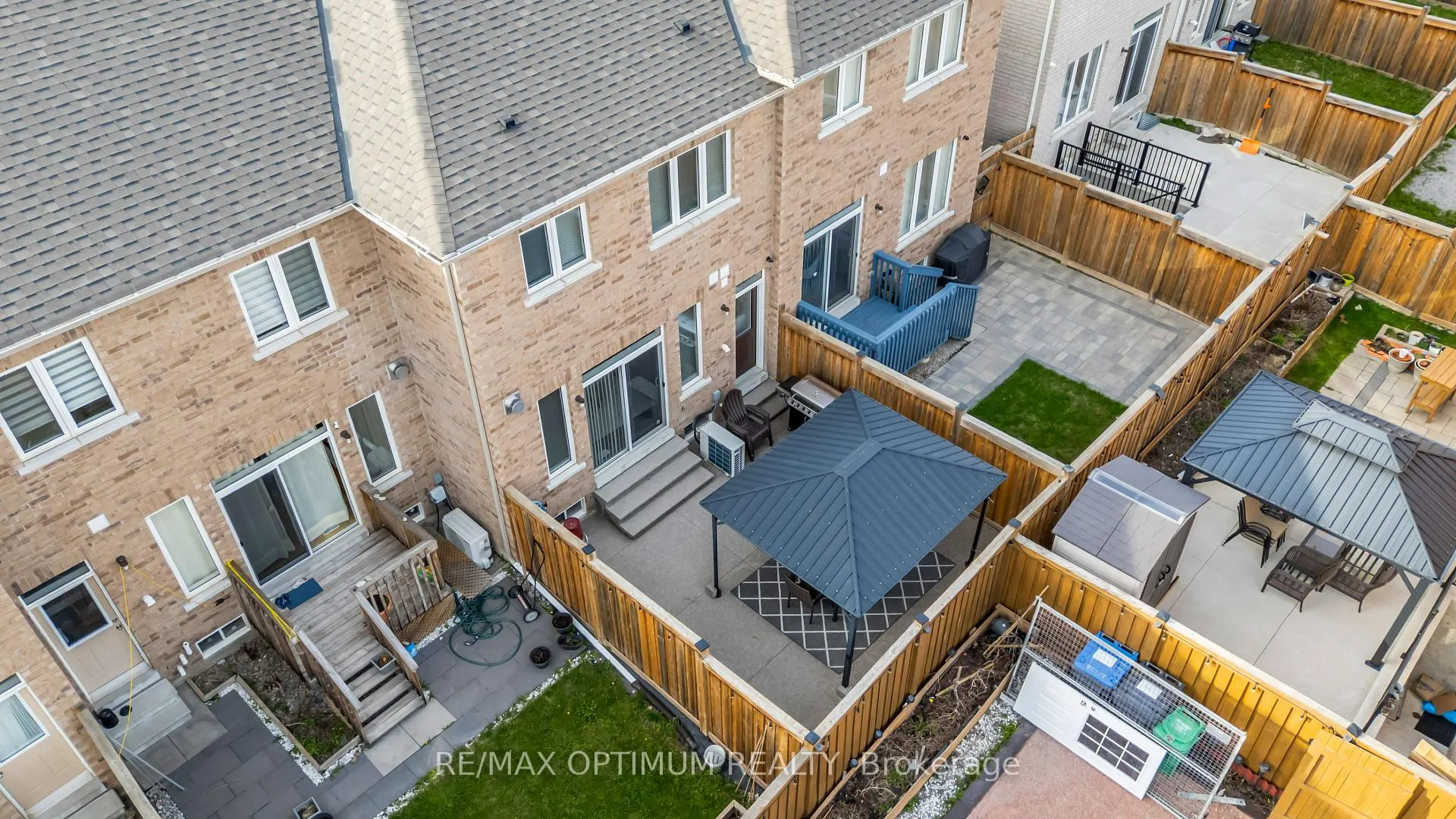 Photo 28 of 34 Pennycross Crescent, Brampton, Northwest Brampton — HOMEH