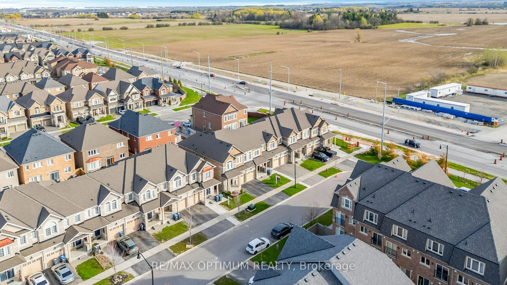 Photo 30 of 34 Pennycross Crescent, Brampton, Northwest Brampton — HOMEH