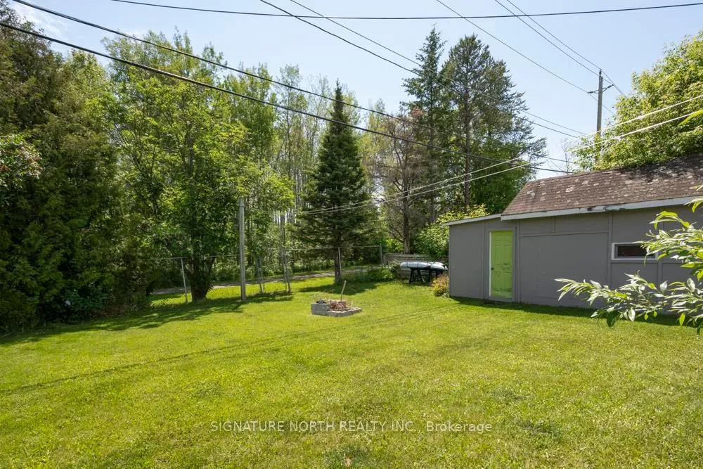 Photo 10 of 133 Whalen Street, Thunder Bay, Grandview — HOMEH