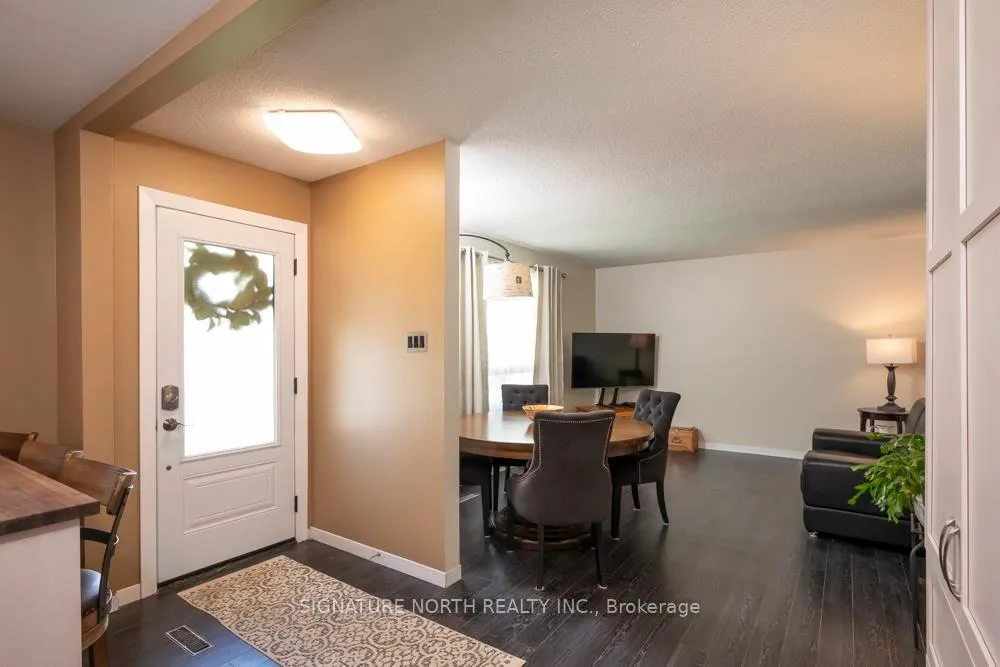 Photo 13 of 133 Whalen Street, Thunder Bay, Grandview — HOMEH