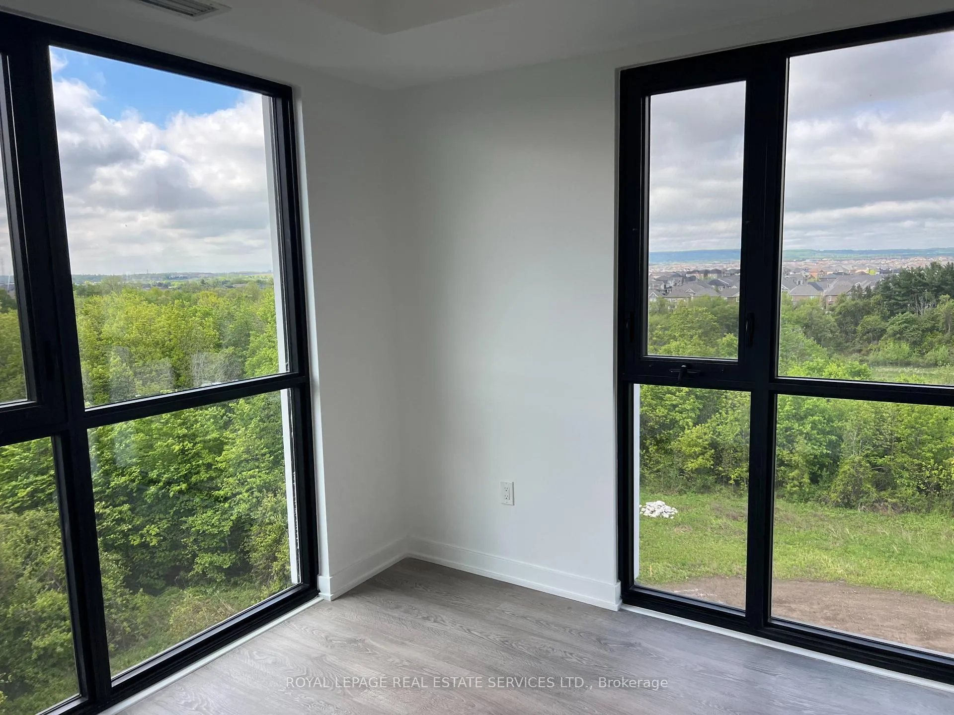 Photo 7 of Unit 601, 740 Whitlock Avenue, Milton, Cobban — HOMEH