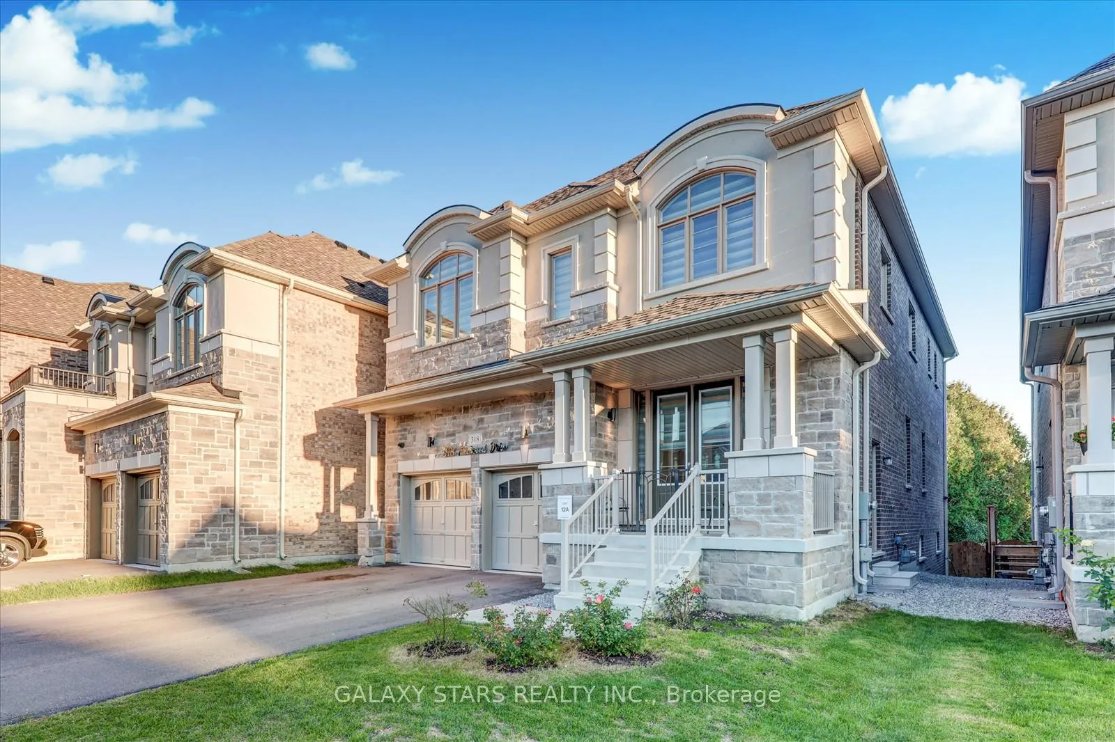 Photo 3 of 318 Fleetwood Drive, Oshawa, Eastdale — HOMEH