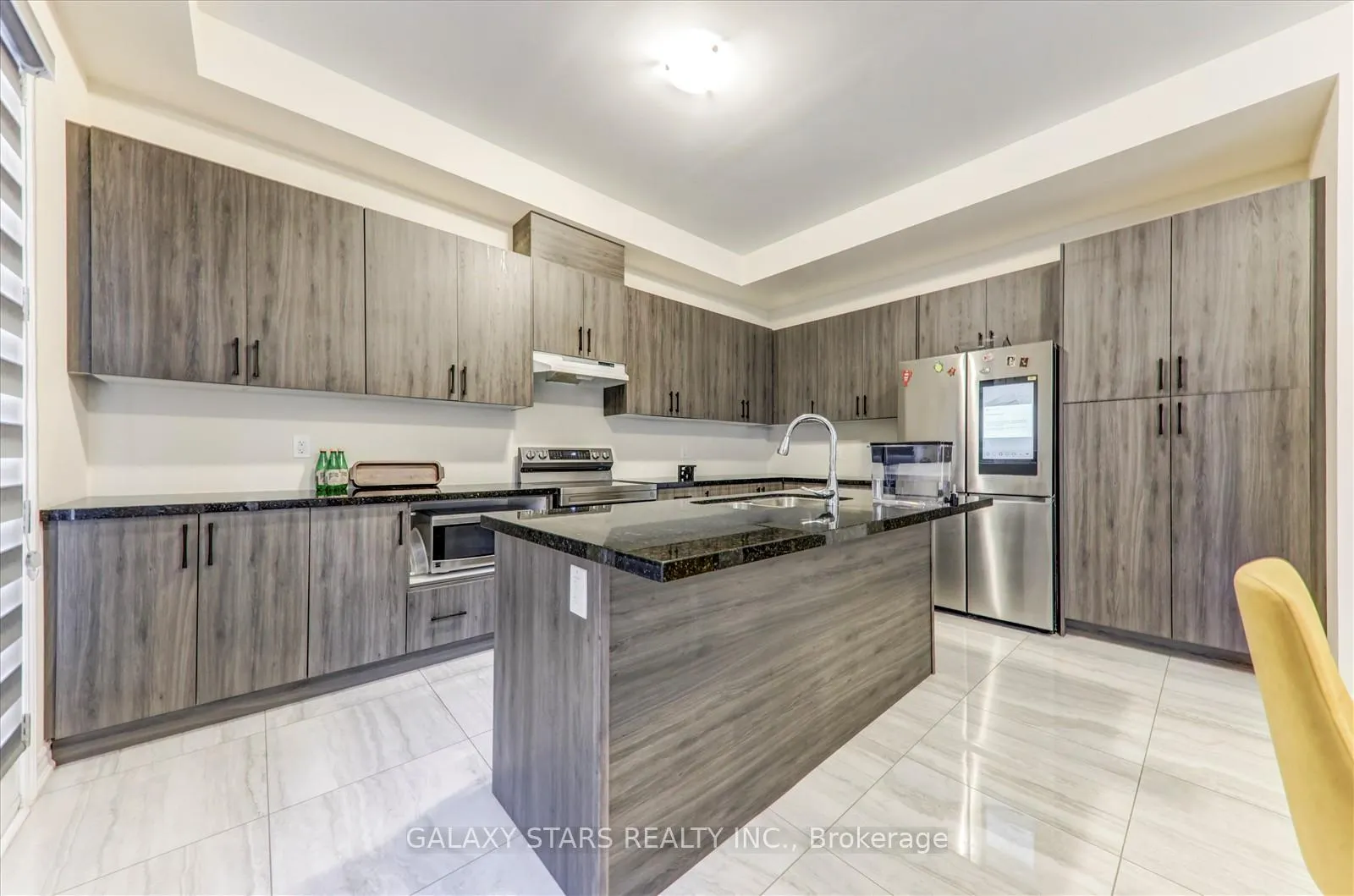 Photo 10 of 318 Fleetwood Drive, Oshawa, Eastdale — HOMEH