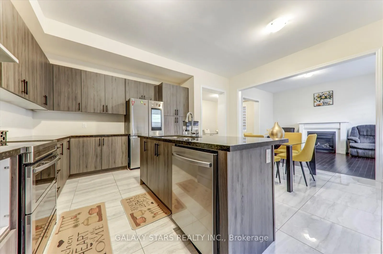 Photo 12 of 318 Fleetwood Drive, Oshawa, Eastdale — HOMEH