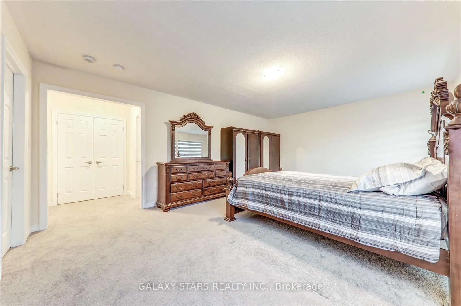 Photo 15 of 318 Fleetwood Drive, Oshawa, Eastdale — HOMEH