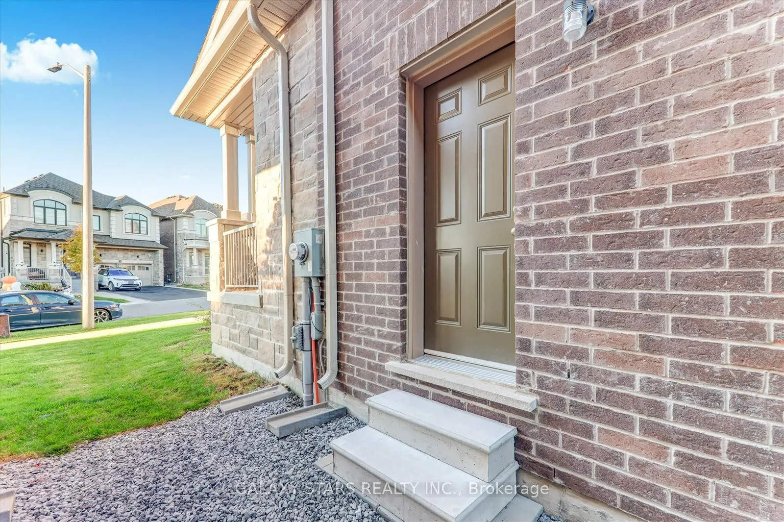 Photo 21 of 318 Fleetwood Drive, Oshawa, Eastdale — HOMEH