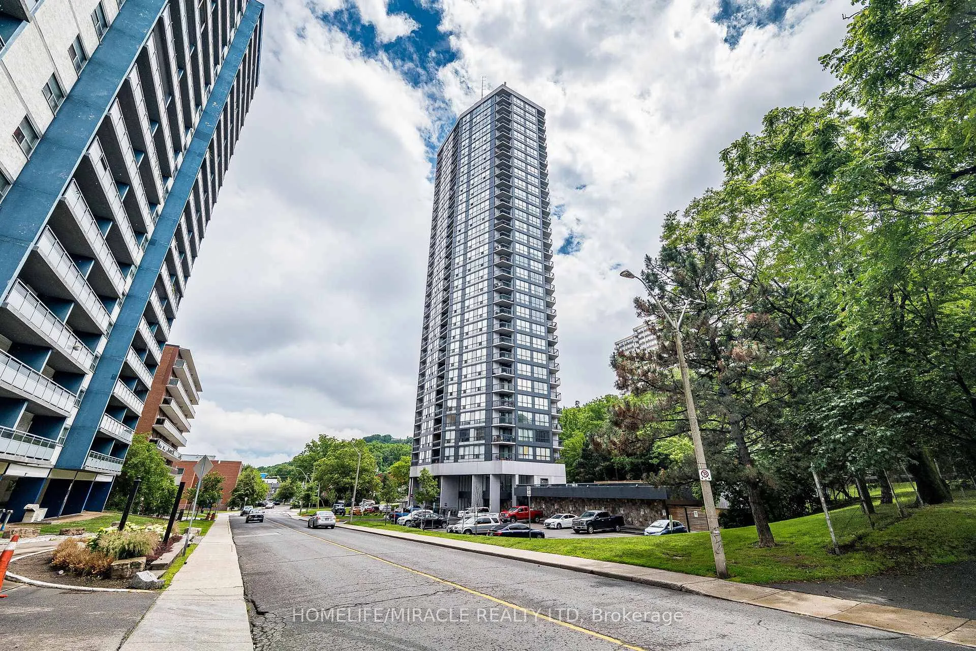 Photo 2 of Unit 1408, 150 Charlton Avenue E, Hamilton, Corktown — HOMEH