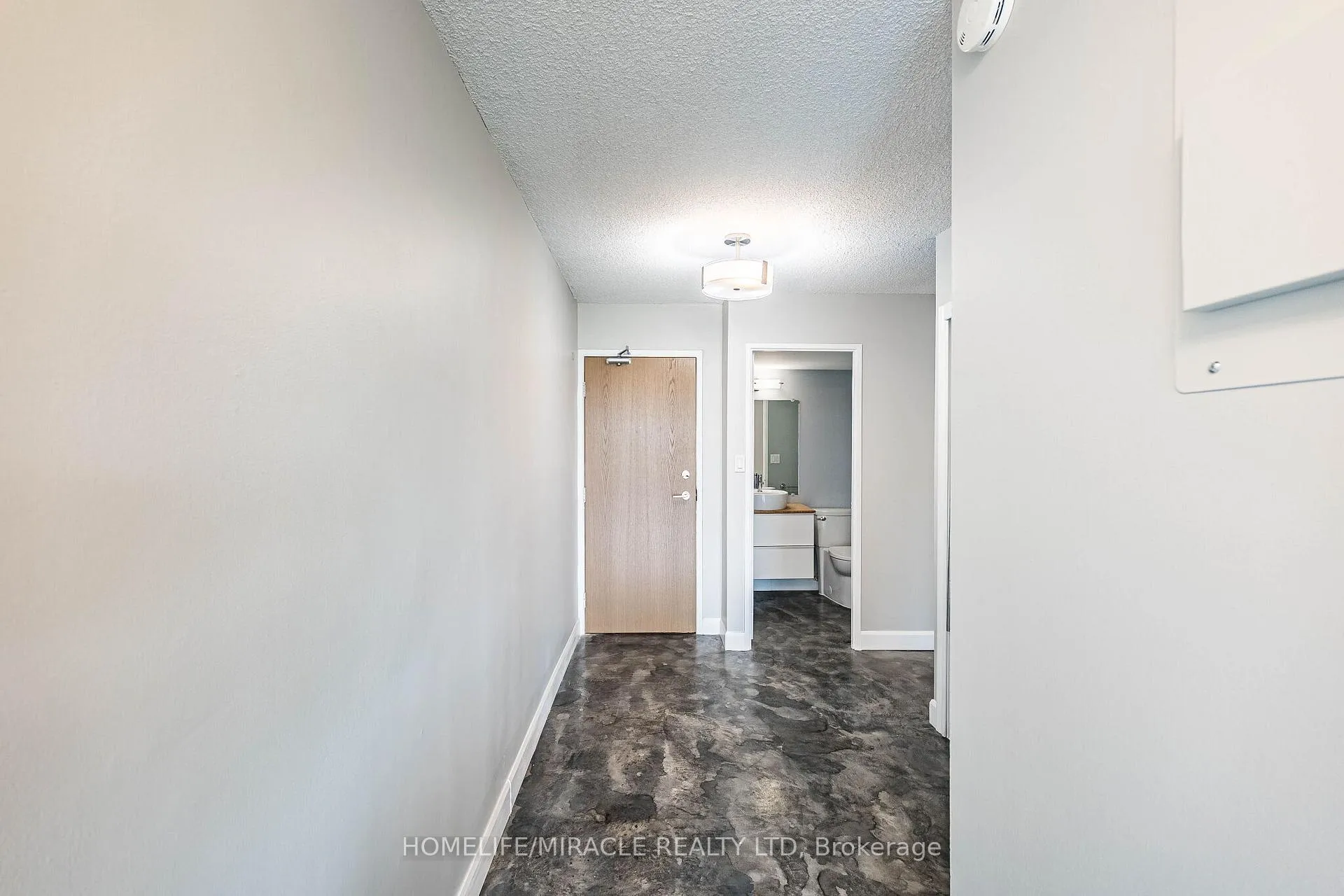 Photo 16 of Unit 1408, 150 Charlton Avenue E, Hamilton, Corktown — HOMEH